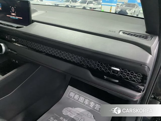 Honda Accord id 4333212 из Китая 7