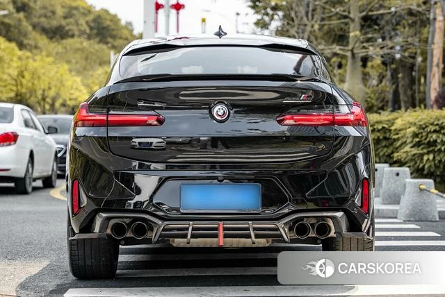 BMW X4 M id 4274656 из Китая 7