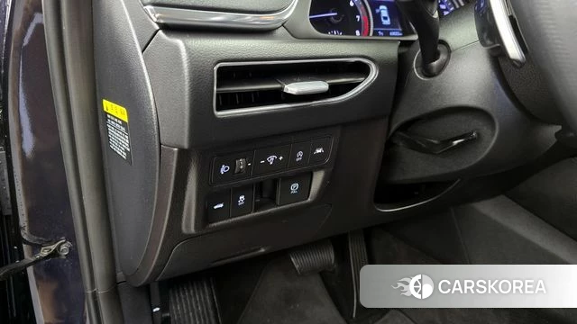 Hyundai Sonata (DN8) id 3905281 из Кореи 7