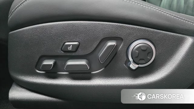 Genesis GV70 id 4280867 из Кореи 7