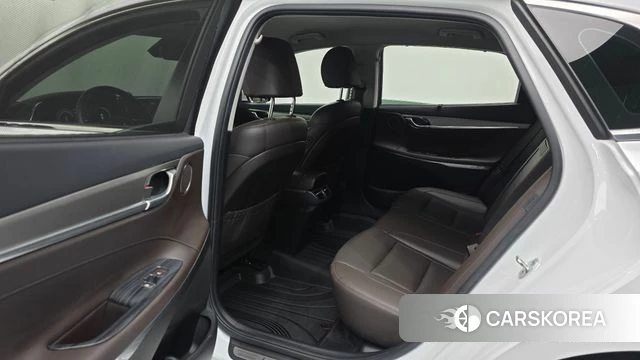 Hyundai The New Grandeur IG Hybrid id 4943310 из Кореи 7