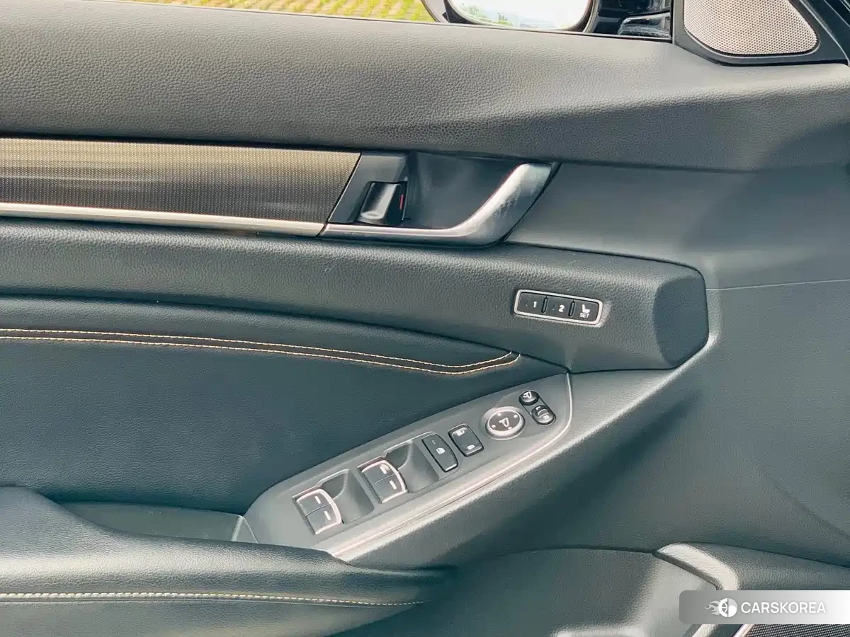 Honda Accord id 4565323 из Китая 7