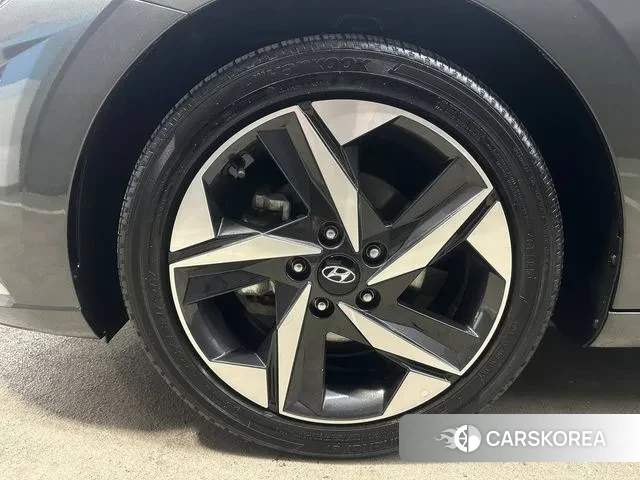 Hyundai Avante (CN7) id 3373539 из Кореи 7