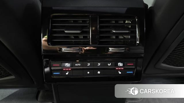 Volkswagen Touareg 3rd generation id 4651504 из Кореи 7