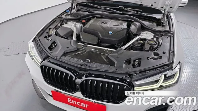 BMW 5 Series (G30) id 2671350 из Кореи 7