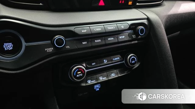 Hyundai Veloster (JS) id 3893032 из Кореи 7