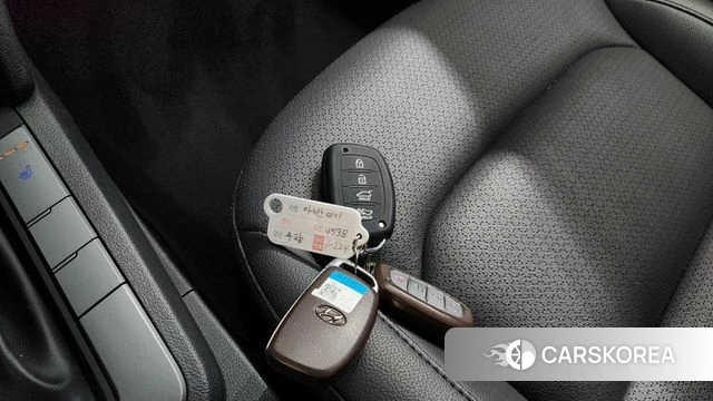 Hyundai Avante AD id 4397985 из Кореи 7