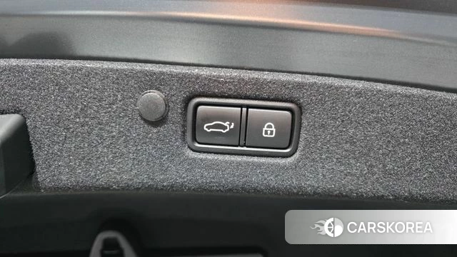 Hyundai The New Grandeur IG Hybrid id 4202112 из Кореи 7