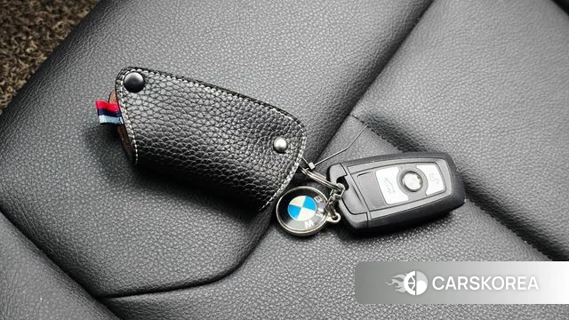BMW 3 Series (F30) id 4595860 из Кореи 7