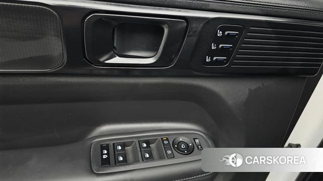 Hyundai Santa Fe (MX5) id 4635241 из Кореи 7