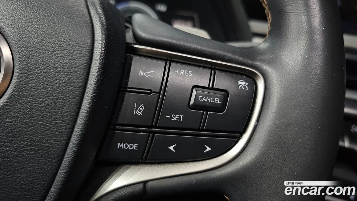 Lexus UX300e id 2081264 из Кореи 7