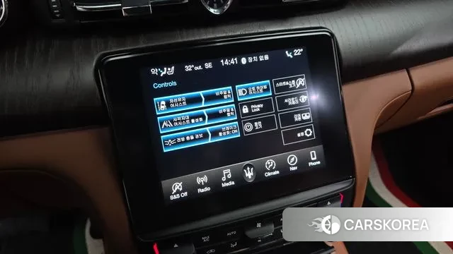 Maserati Quattroporte id 2970795 из Кореи 7