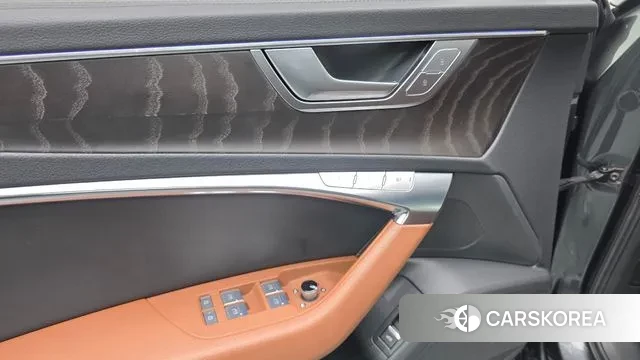 Audi A6 (C8) id 3680519 из Кореи 7