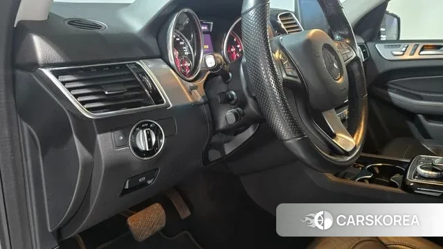 Mercedes-Benz GLE - Class W166 id 3325267 из Кореи 7