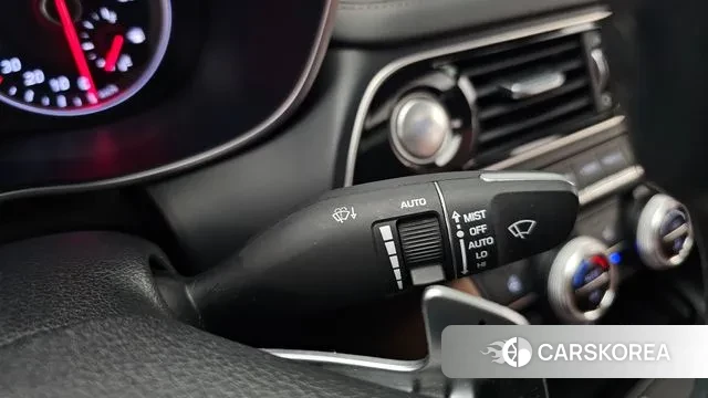 Genesis G70 id 2981396 из Кореи 7