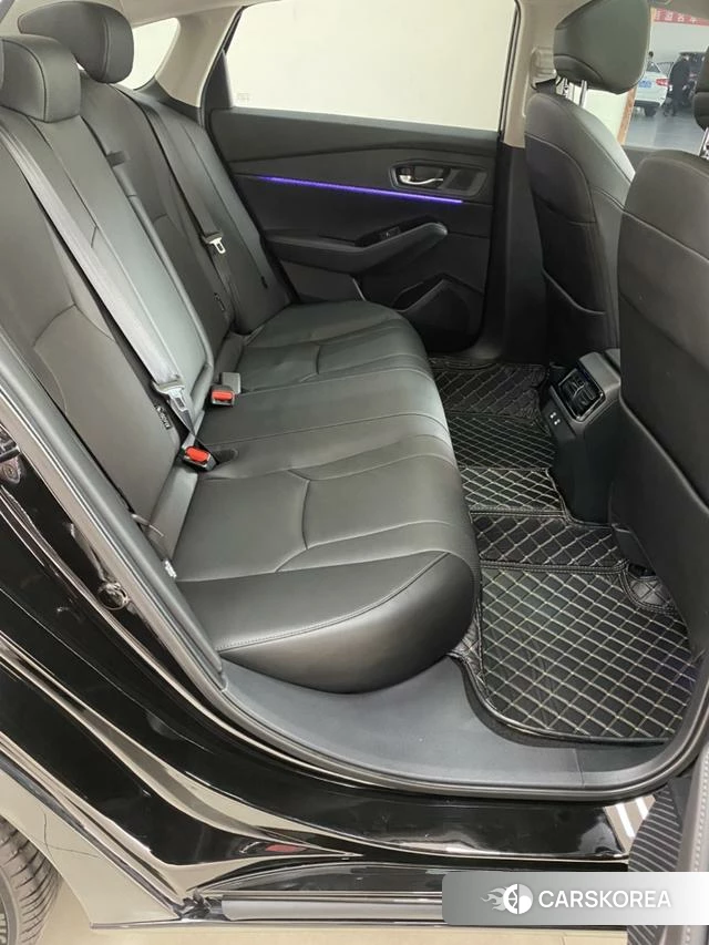 Honda Accord id 3902222 из Китая 7