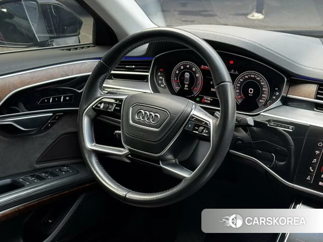 Audi A8 id 4255818 из Китая 7