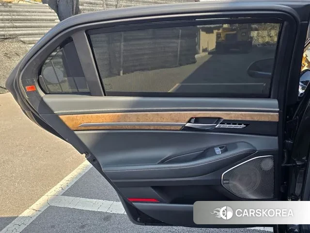 Genesis G90 id 3706245 из Кореи 7