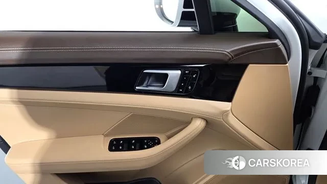 Porsche Panamera (971) id 3558159 из Кореи 7