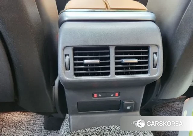 Land Rover Range Rover Velar id 3009407 из Кореи 7