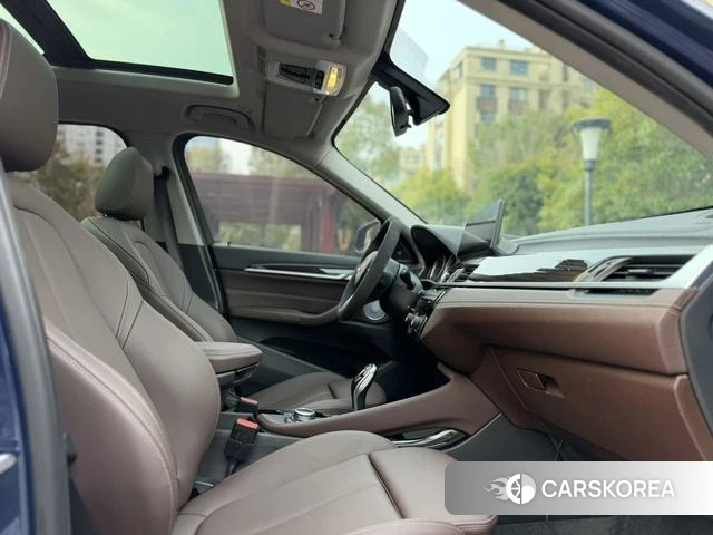BMW X1 id 3913699 из Китая 7