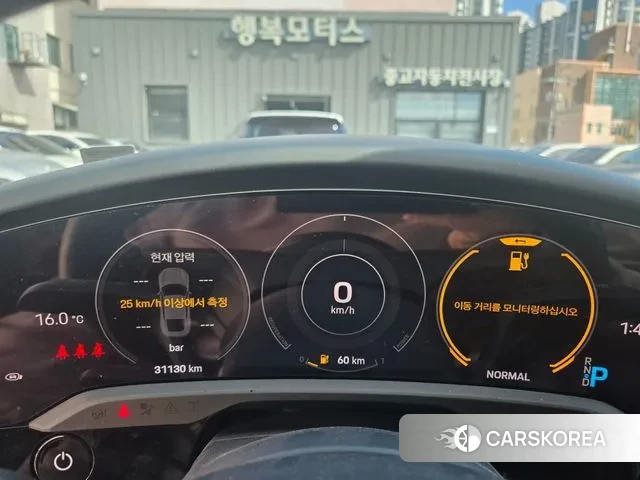 Porsche Taycan id 3716307 из Кореи 7