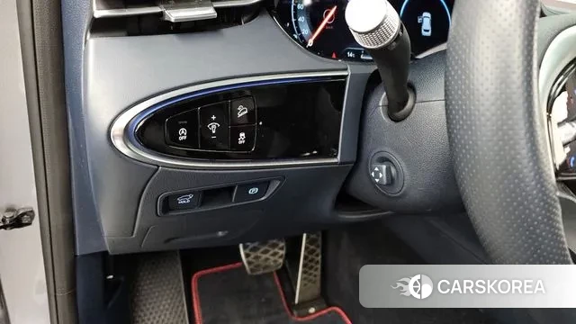 Genesis GV70 id 3701925 из Кореи 7