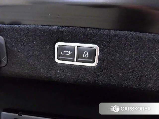 Genesis G90 (RS4) id 2939042 из Кореи 7