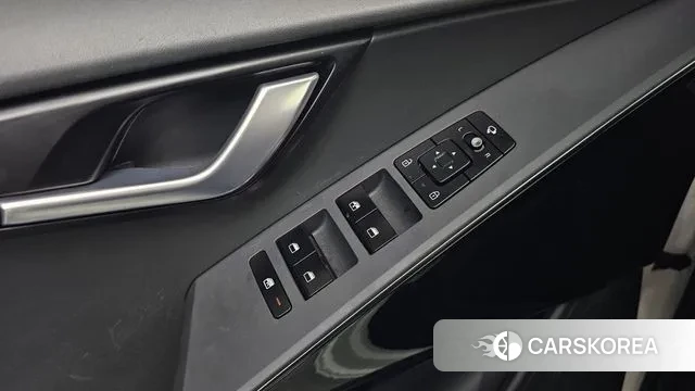 Kia Di Ol Nu Niro id 2959521 из Кореи 7