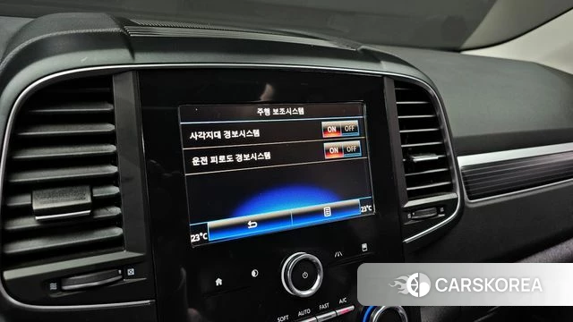 Renault Korea (Samsung) The New QM6 id 3860369 из Кореи 7