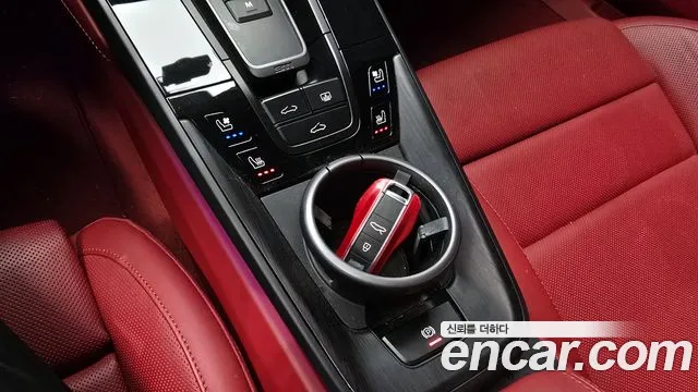 Porsche 911(992) id 2737942 из Кореи 7