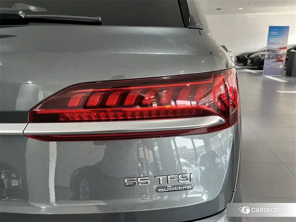 Audi Q7 id 4600451 из Китая 7