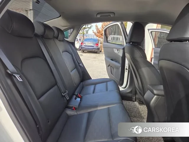 Kia Come New K3 id 3517191 из Кореи 7