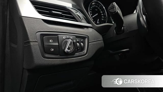 BMW X1 (F48) id 3910225 из Кореи 7