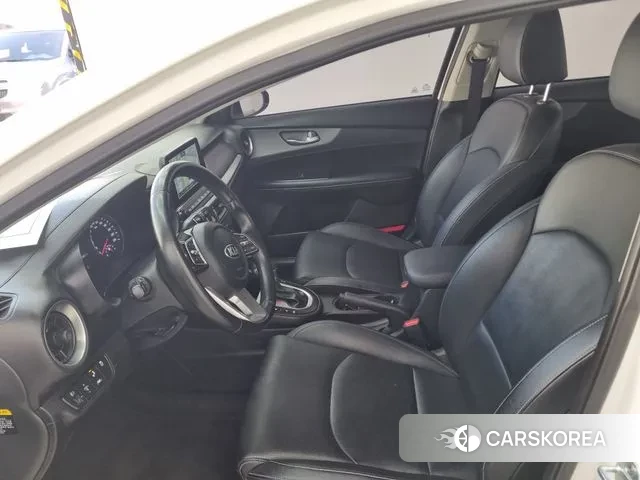 Kia Come New K3 id 3702629 из Кореи 7