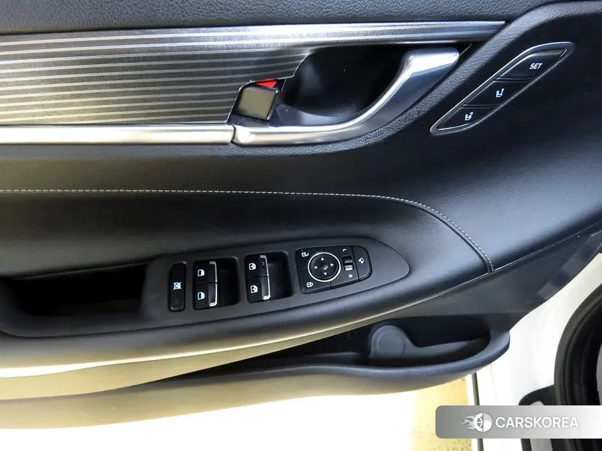 Hyundai Grandeur IG id 1623911 из Кореи 7