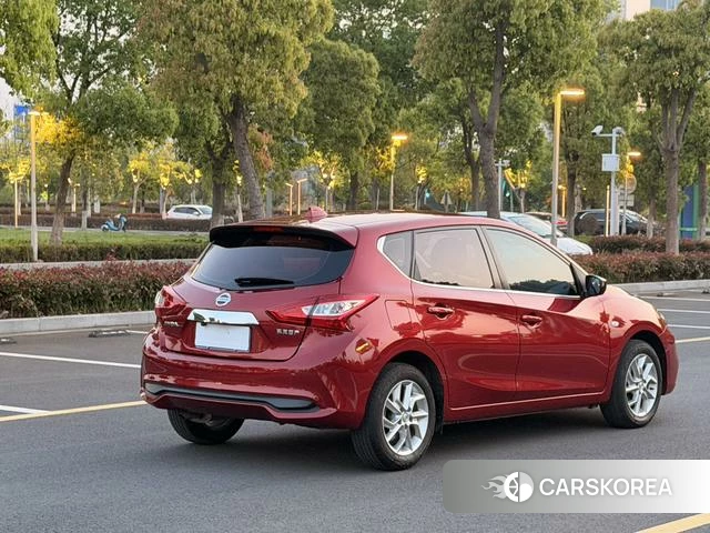 Nissan TIIDA id 4213972 из Китая 7