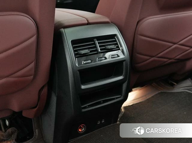 BMW X5 id 4392107 из Китая 7