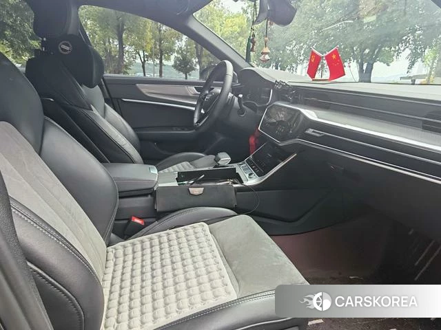 Audi A6L id 4258802 из Китая 7