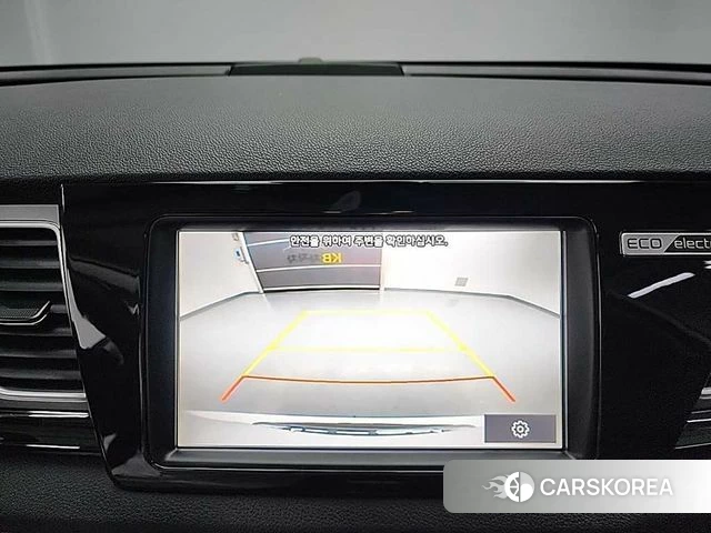 Kia Niro EV id 4370766 из Кореи 7