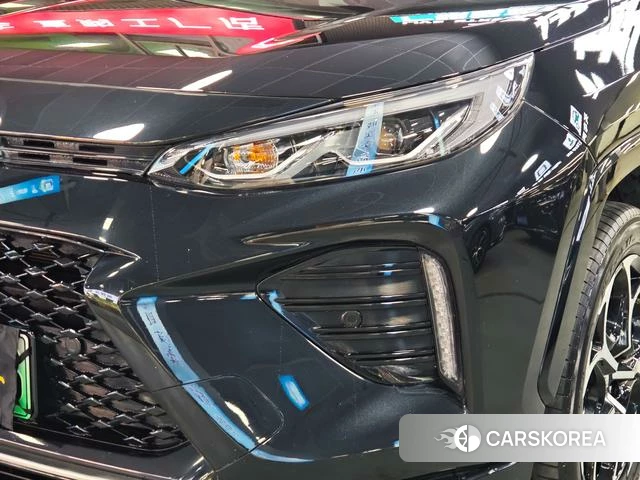 Toyota Weilanda PHEV id 4254605 из Китая 7