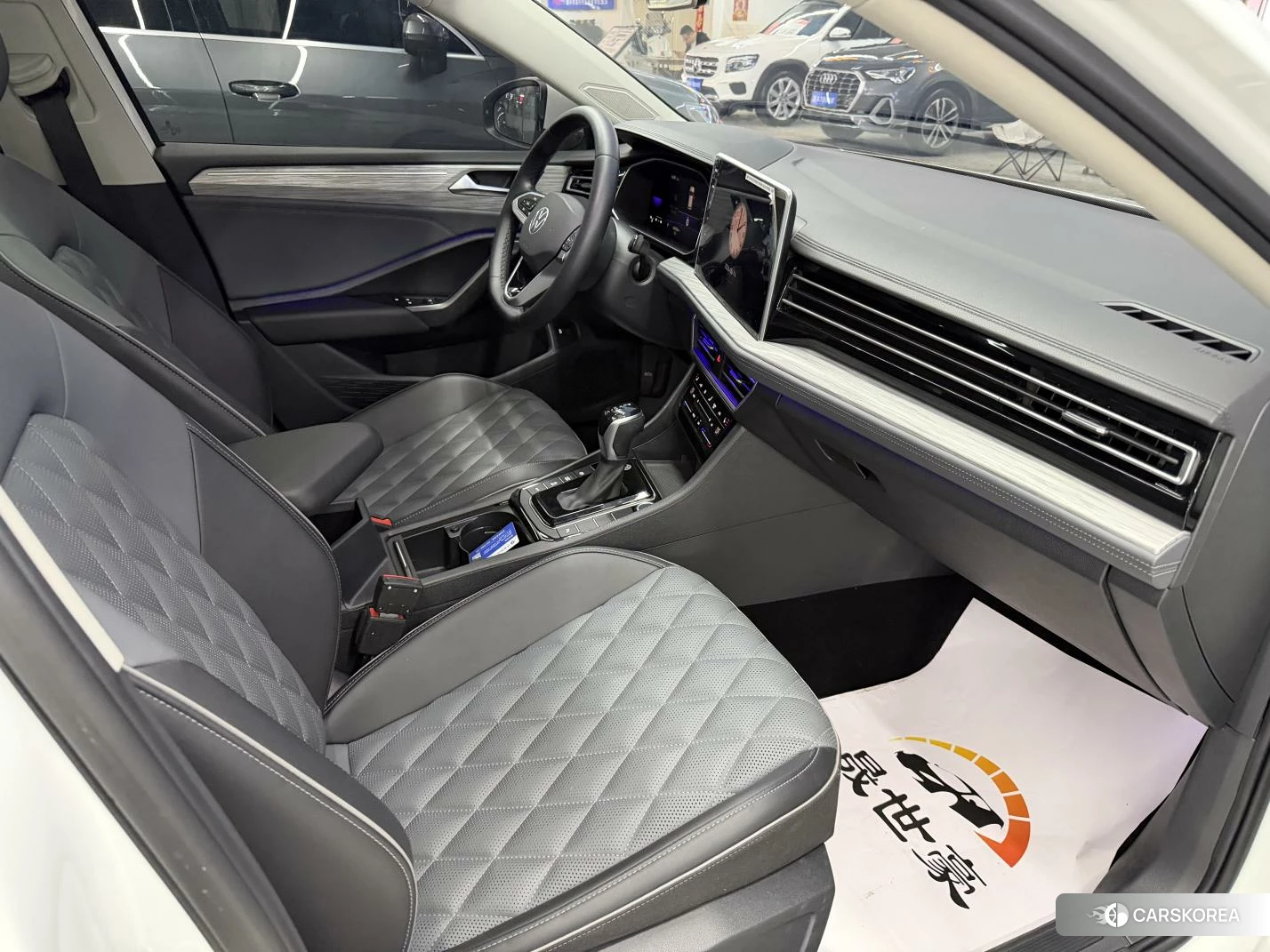 Volkswagen Sagitar id 4455372 из Китая 7