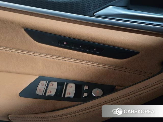 BMW 5 Series (G30) id 4561141 из Кореи 7