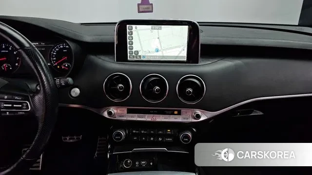 Kia Stinger id 3408286 из Кореи 7