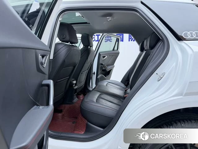 Audi Q2L id 4265948 из Китая 7