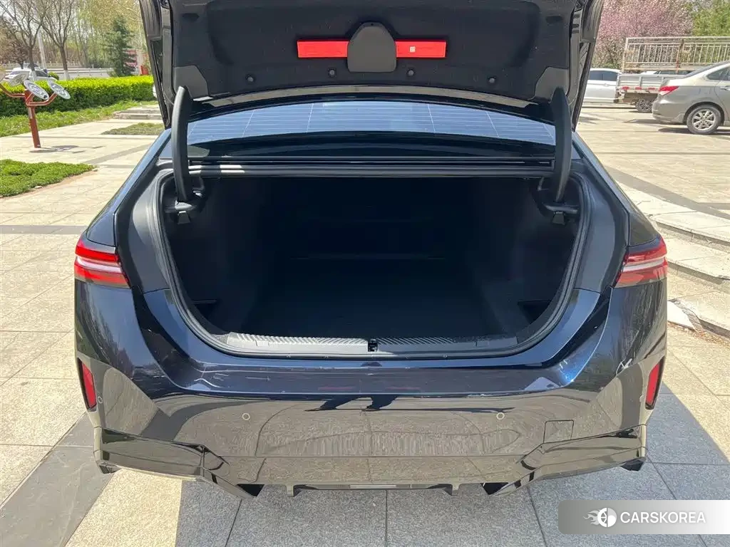 BMW 5 series id 4547285 из Китая 7