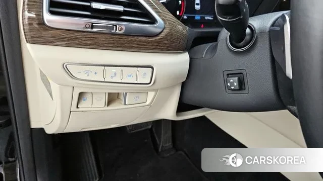 Genesis G90 id 2960689 из Кореи 7