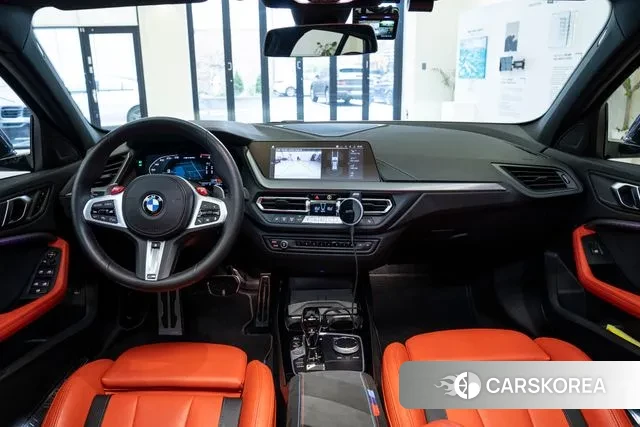 BMW 1 Series (F40) id 3011045 из Кореи 7