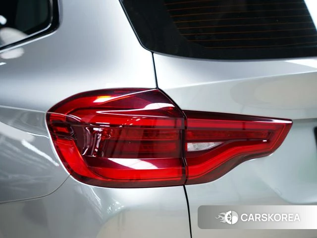 BMW X3 M id 4210940 из Китая 7