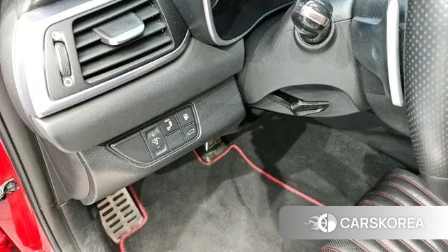 Genesis G70 id 3039495 из Кореи 7